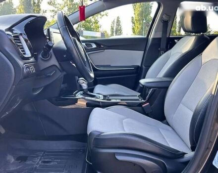 Киа XCeed, объемом двигателя 1.4 л и пробегом 69 тыс. км за 19000 $, фото 13 на Automoto.ua