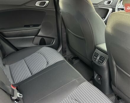 Киа XCeed, объемом двигателя 1 л и пробегом 0 тыс. км за 28087 $, фото 18 на Automoto.ua