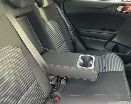 Киа XCeed, объемом двигателя 1 л и пробегом 0 тыс. км за 28087 $, фото 20 на Automoto.ua