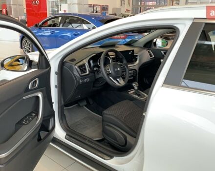 купить новое авто Киа XCeed 2025 года от официального дилера Фрунзе-Авто KIA Киа фото