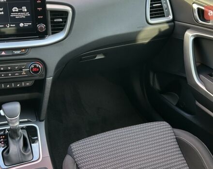 Киа XCeed, объемом двигателя 1 л и пробегом 0 тыс. км за 28087 $, фото 25 на Automoto.ua