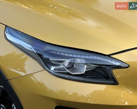 Желтый Киа XCeed, объемом двигателя 1.35 л и пробегом 45 тыс. км за 16500 $, фото 13 на Automoto.ua