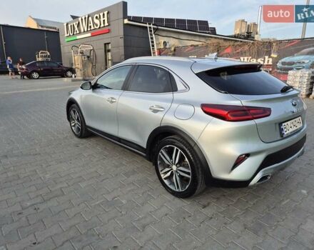 Сірий Кіа XCeed, об'ємом двигуна 1.4 л та пробігом 21 тис. км за 19200 $, фото 4 на Automoto.ua