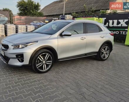 Сірий Кіа XCeed, об'ємом двигуна 1.4 л та пробігом 21 тис. км за 19200 $, фото 1 на Automoto.ua
