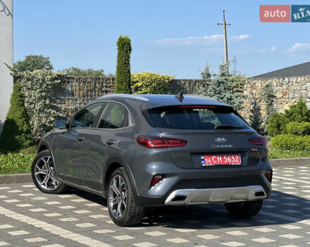 Серый Киа XCeed, объемом двигателя 1.5 л и пробегом 53 тыс. км за 19700 $, фото 16 на Automoto.ua