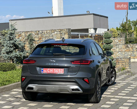 Серый Киа XCeed, объемом двигателя 1.5 л и пробегом 53 тыс. км за 19700 $, фото 13 на Automoto.ua