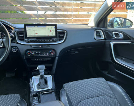 Серый Киа XCeed, объемом двигателя 1.5 л и пробегом 53 тыс. км за 19700 $, фото 29 на Automoto.ua