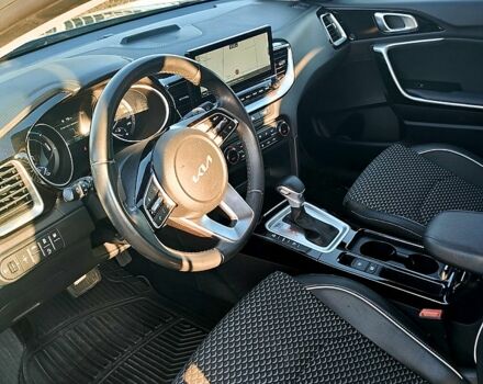 Киа XCeed 2022 в Харькове на Automoto.ua Серый Киа XCeed, объемом двигателя 1.6 л и пробегом 70 тыс. км за 26300 $, фото 7 на Automoto.ua