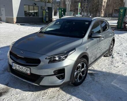 Серый Киа XCeed, объемом двигателя 1.35 л и пробегом 56 тыс. км за 18500 $, фото 1 на Automoto.ua