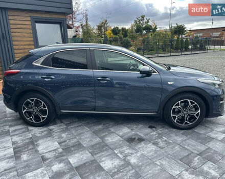 Синий Киа XCeed, объемом двигателя 1.4 л и пробегом 43 тыс. км за 18800 $, фото 9 на Automoto.ua