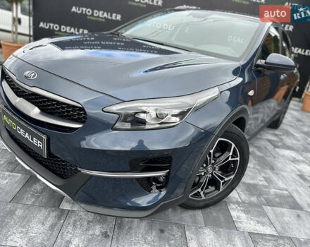 Синий Киа XCeed, объемом двигателя 1.4 л и пробегом 43 тыс. км за 18800 $, фото 15 на Automoto.ua