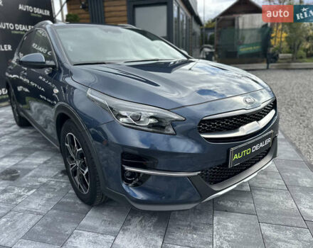 Синий Киа XCeed, объемом двигателя 1.4 л и пробегом 43 тыс. км за 18800 $, фото 12 на Automoto.ua
