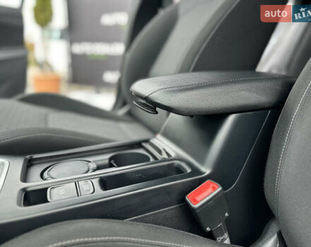 Синий Киа XCeed, объемом двигателя 1.4 л и пробегом 43 тыс. км за 18800 $, фото 41 на Automoto.ua