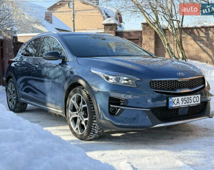 Синій Кіа XCeed, об'ємом двигуна 1.35 л та пробігом 52 тис. км за 19900 $, фото 1 на Automoto.ua