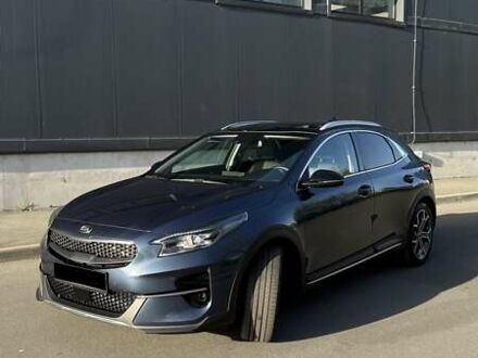 Киа XCeed 2020 в Киеве на Automoto.ua Синий Киа XCeed, объемом двигателя 1.35 л и пробегом 37 тыс. км за 22900 $, фото 1 на Automoto.ua