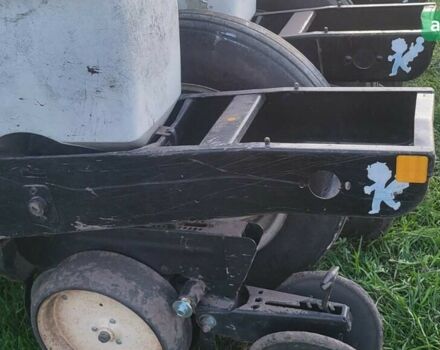 Кінзе 2000, об'ємом двигуна 0 л та пробігом 0 тис. км за 8000 $, фото 3 на Automoto.ua