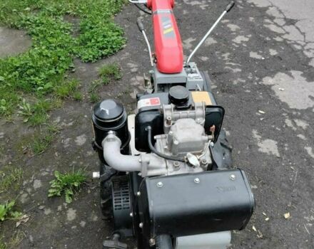 Червоний Кіроп 910E, об'ємом двигуна 0.27 л та пробігом 690 тис. км за 353 $, фото 1 на Automoto.ua