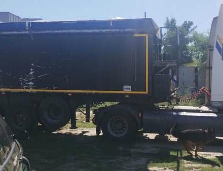 Черный Knapen KOK, объемом двигателя 0 л и пробегом 333 тыс. км за 9000 $, фото 4 на Automoto.ua