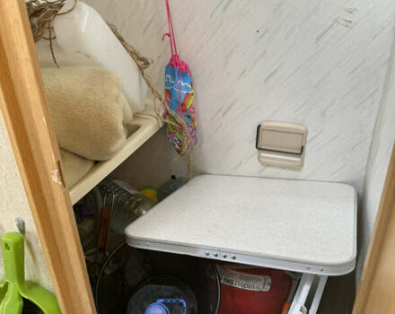 Кнаус 8403 1988 в Ковель на Automoto.ua Белый Кнаус 8403, объемом двигателя 0 л и пробегом 50 тыс. км за 5600 $, фото 4 на Automoto.ua