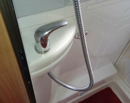 Кнаус Евростар 2002 в Киеве на Automoto.ua Белый Кнаус Евростар, объемом двигателя 0 л и пробегом 10 тыс. км за 8700 $, фото 17 на Automoto.ua