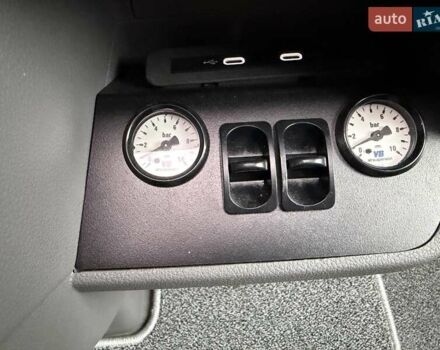 Сірий Кнаус Комфорт, об'ємом двигуна 1.97 л та пробігом 30 тис. км за 145000 $, фото 26 на Automoto.ua