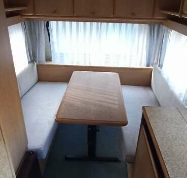 Кнаус Судвинд 1988 в Тернополе на Automoto.ua Кнаус Судвинд, объемом двигателя 0 л и пробегом 5 тыс. км за 4600 $, фото 6 на Automoto.ua