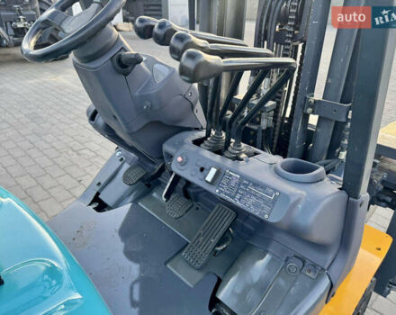 Коматсу ФД 2008 у Радомышле на Automoto.ua Жовтий Коматсу ФД, об'ємом двигуна 2 л та пробігом 0 тис. км за 13000 $, фото 8 на Automoto.ua
