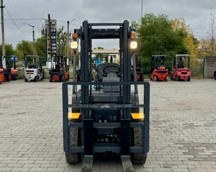 Коматсу ФД 2008 у Радомышле на Automoto.ua Жовтий Коматсу ФД, об'ємом двигуна 2.5 л та пробігом 5 тис. км за 12500 $, фото 4 на Automoto.ua