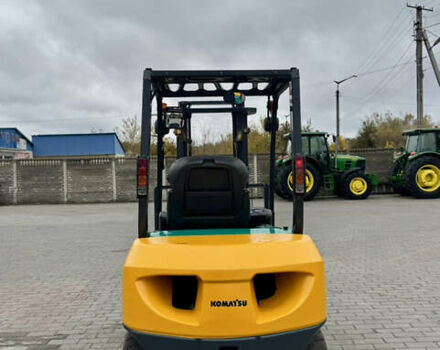 Коматсу ФД 2008 у Радомышле на Automoto.ua Жовтий Коматсу ФД, об'ємом двигуна 2.5 л та пробігом 5 тис. км за 12500 $, фото 3 на Automoto.ua