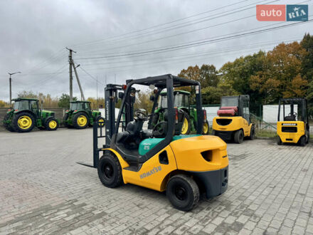 Коматсу ФД 2008 у Радомышле на Automoto.ua Жовтий Коматсу ФД, об'ємом двигуна 2.5 л та пробігом 5 тис. км за 12500 $, фото 1 на Automoto.ua