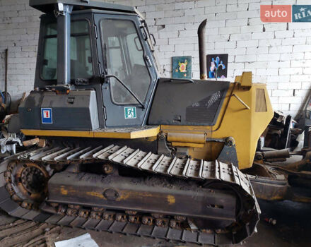 Коматсу D41 1998 в Броварах на Automoto.ua Желтый Коматсу D41, объемом двигателя 4.5 л и пробегом 700 тыс. км за 45000 $, фото 1 на Automoto.ua