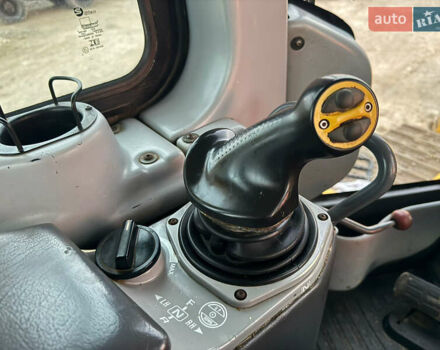 Коматсу D 61EX-15OE, об'ємом двигуна 0 л та пробігом 9 тис. км за 73320 $, фото 25 на Automoto.ua