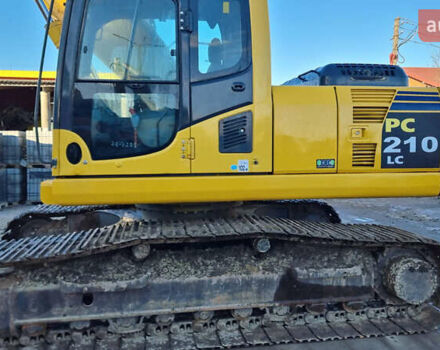 Коматсу PC 210, объемом двигателя 0 л и пробегом 7 тыс. км за 57137 $, фото 3 на Automoto.ua