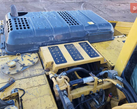 Коматсу PC 210, объемом двигателя 0 л и пробегом 7 тыс. км за 57137 $, фото 8 на Automoto.ua