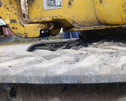 Жовтий Коматсу PC 40-7, об'ємом двигуна 2.2 л та пробігом 10 тис. км за 17500 $, фото 6 на Automoto.ua