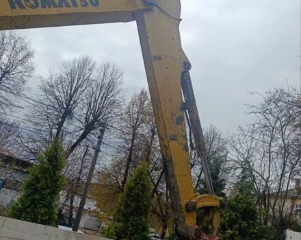 Жовтий Коматсу PC 40-7, об'ємом двигуна 2.2 л та пробігом 10 тис. км за 17500 $, фото 5 на Automoto.ua