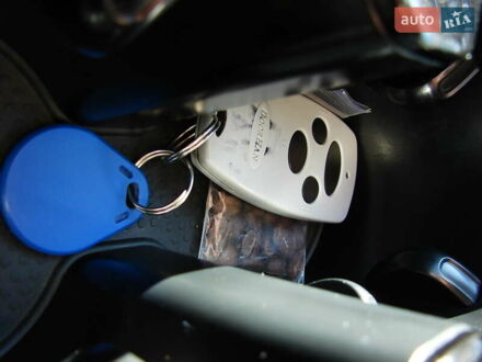 Зеленый КрАЗ 250, объемом двигателя 0 л и пробегом 300 тыс. км за 16700 $, фото 1 на Automoto.ua