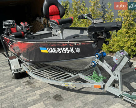 Красный КрАЗ 255Б1, объемом двигателя 1 л и пробегом 1 тыс. км за 19500 $, фото 3 на Automoto.ua