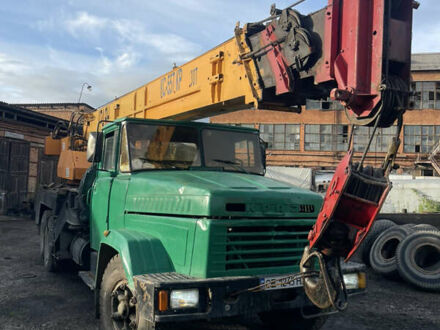 КрАЗ 65101 1996 у Чернівцях на Automoto.ua Зелений КрАЗ 65101, об'ємом двигуна 0 л та пробігом 17 тис. км за 40000 $, фото 1 на Automoto.ua