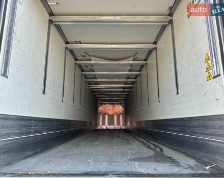 Кроне Кул Лайнер, объемом двигателя 0 л и пробегом 580 тыс. км за 33691 $, фото 6 на Automoto.ua