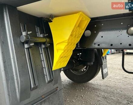 Кроне СД 2016 у Чернівцях на Automoto.ua Білий Кроне СД, об'ємом двигуна 0 л та пробігом 93 тис. км за 44356 $, фото 24 на Automoto.ua