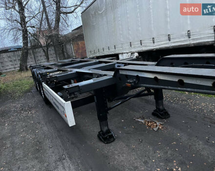 Черный Кроне СД, объемом двигателя 0 л и пробегом 300 тыс. км за 13900 $, фото 25 на Automoto.ua