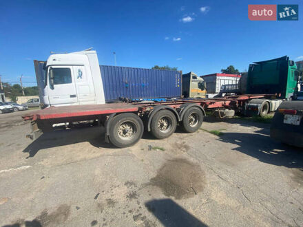 Красный Кроне СД, объемом двигателя 0 л и пробегом 555 тыс. км за 3900 $, фото 1 на Automoto.ua