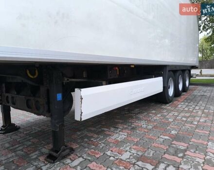 Чорний Кроне SDF, об'ємом двигуна 0 л та пробігом 23 тис. км за 12400 $, фото 9 на Automoto.ua