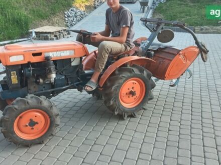 Кубота B6000 1996 у Чернівцях на Automoto.ua Кубота B6000, об'ємом двигуна 0 л та пробігом 0 тис. км за 3700 $, фото 1 на Automoto.ua