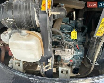 Красный Кубота KX 71-3, объемом двигателя 0 л и пробегом 3 тыс. км за 34845 $, фото 4 на Automoto.ua