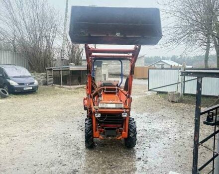 Желтый Кубота L 200, объемом двигателя 1.6 л и пробегом 1 тыс. км за 9000 $, фото 4 на Automoto.ua