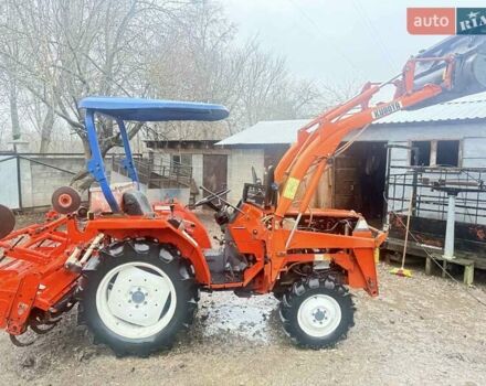 Желтый Кубота L 200, объемом двигателя 1.6 л и пробегом 1 тыс. км за 9000 $, фото 2 на Automoto.ua