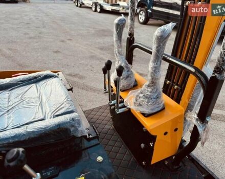 Желтый Кубота U27-4, объемом двигателя 0 л и пробегом 0 тыс. км за 7999 $, фото 8 на Automoto.ua