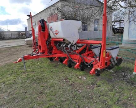 Красный Кун Плантер, объемом двигателя 0 л и пробегом 0 тыс. км за 22138 $, фото 4 на Automoto.ua